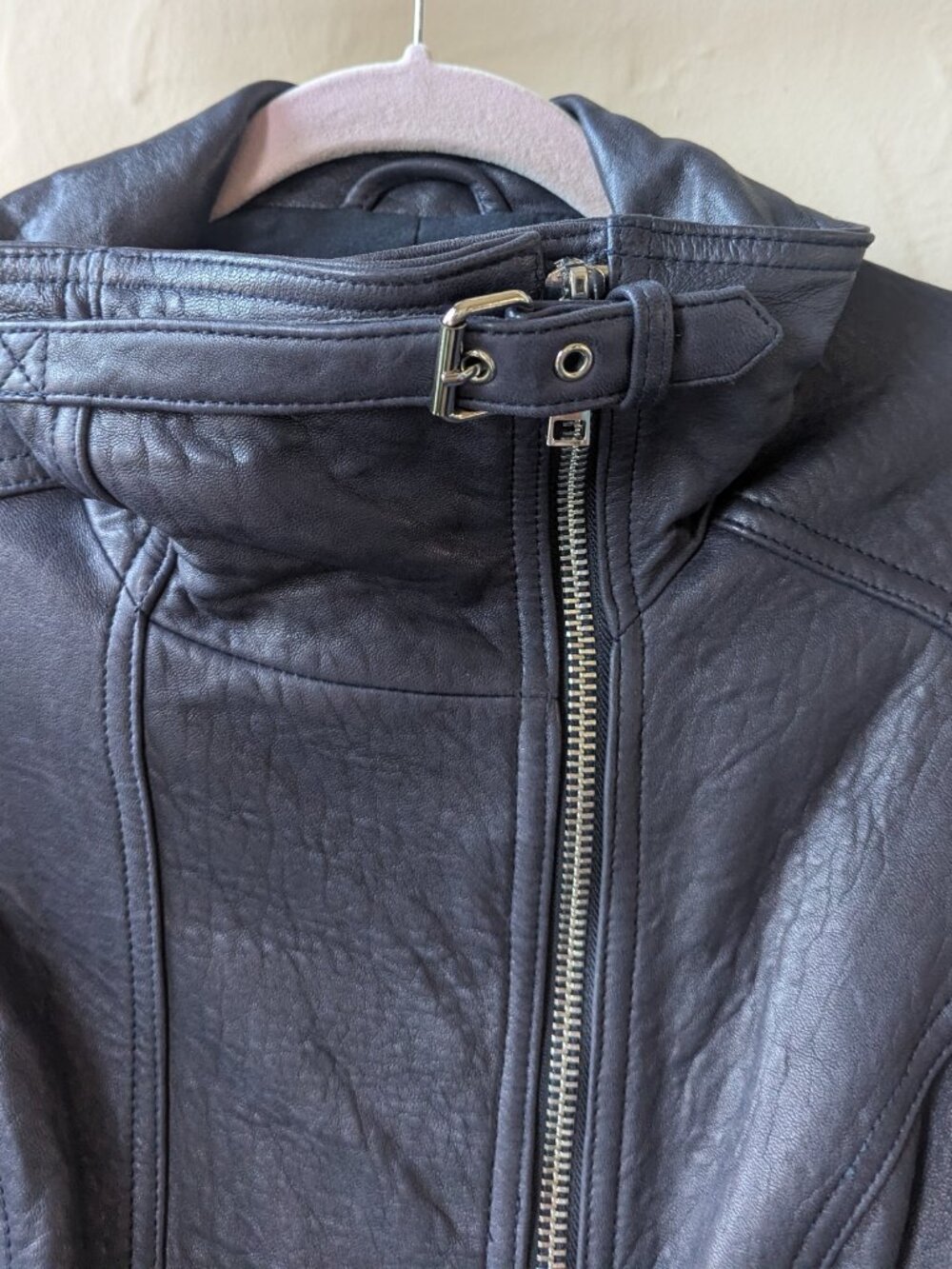 Wilson's Navy Blue Womens Size M Vintage Looking Leather Jacket - Picture 6 of 16